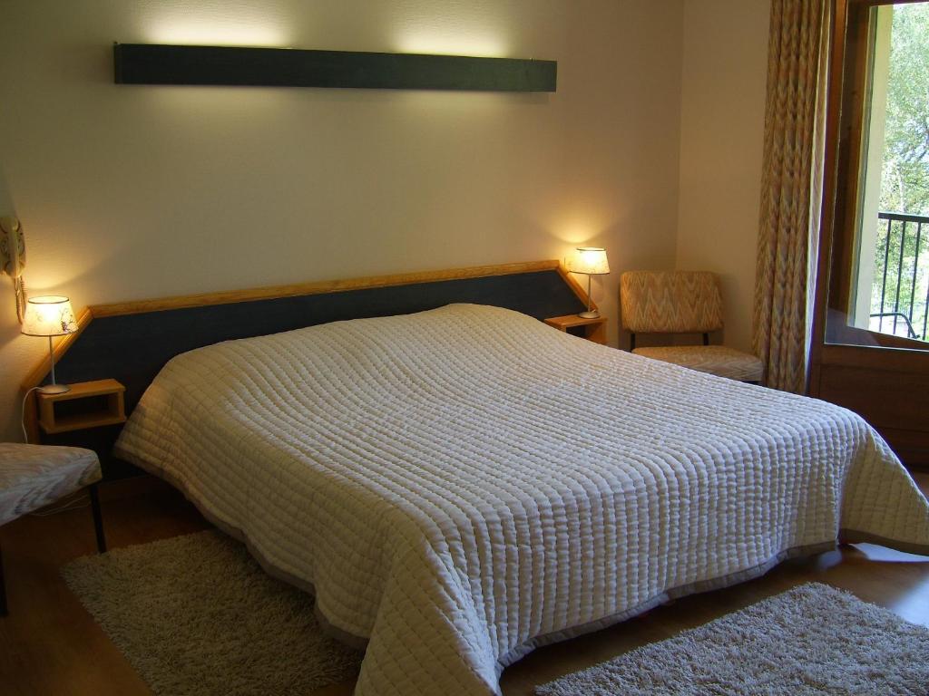 Hotel Les Pavillons Du Golf Évian-les-Bains Екстериор снимка